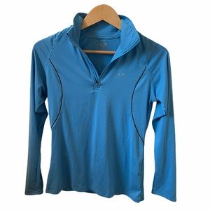 Champion Women’s long sleeve quarter zip, size S